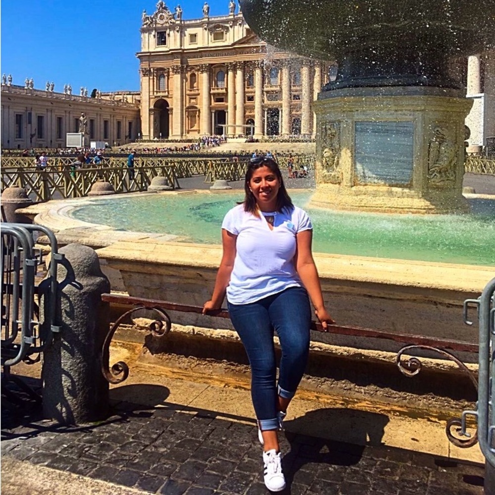 Meet your Posher, Marissa